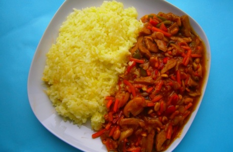 Seitanové nudličky s rýží