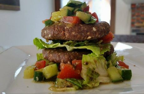 Mandlový raw burger