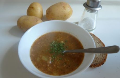 "Gulášová" polévka